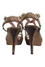 Load image into Gallery viewer, STUART WEITZMAN Russell &amp; Bromley Curvy Studded Gold Stiletto Heels (9)-The Freperie
