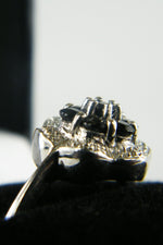 Load image into Gallery viewer, DIAMOND &amp; SAPPHIRE Cluster Ring L-The Freperie-The Freperie
