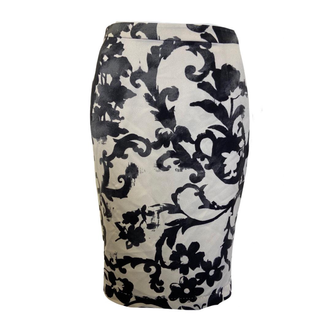Moschino Cheap And Chic Pencil Knee Lenght Skirt Grey & Ivory Size: UK 6 | US 4-The Freperie