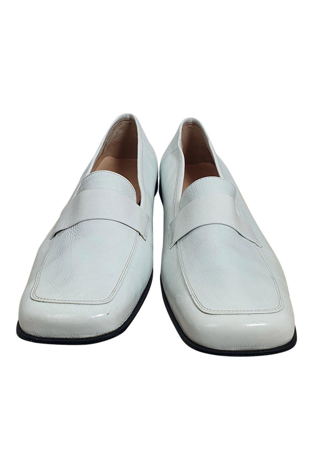 SALVATORE FERRAGAMO White Patent Leather Square Toe Court Shoes (9 B)-The Freperie