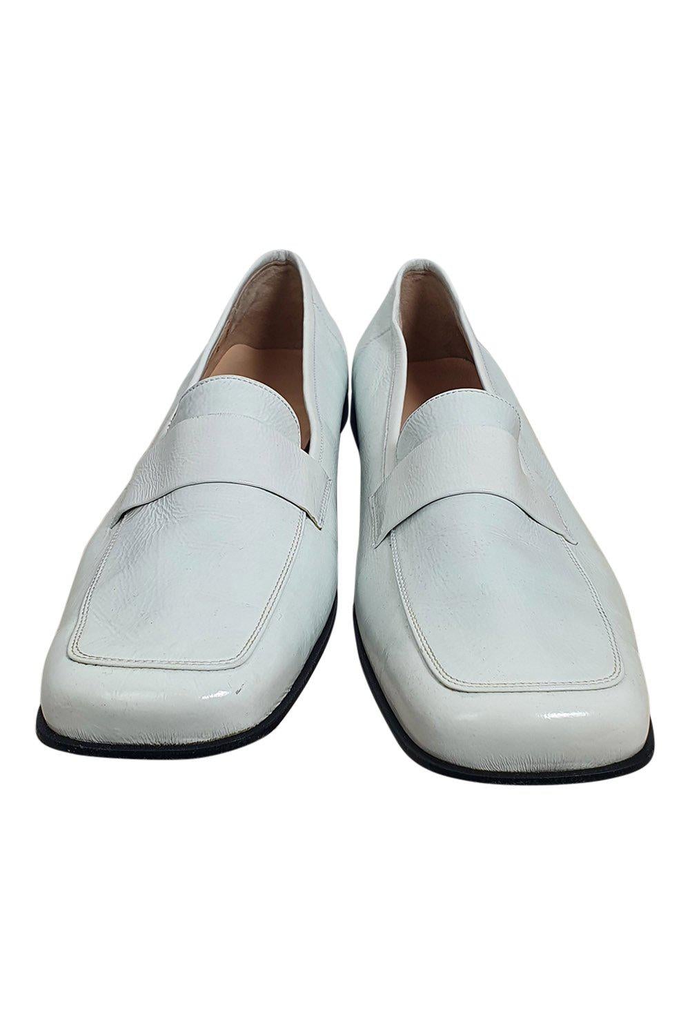 SALVATORE FERRAGAMO White Patent Leather Square Toe Court Shoes (US 9 The Freperie SALVATORE FERRAGAMO White Patent Leather Square Toe Court Shoes (US 9 The Freperie