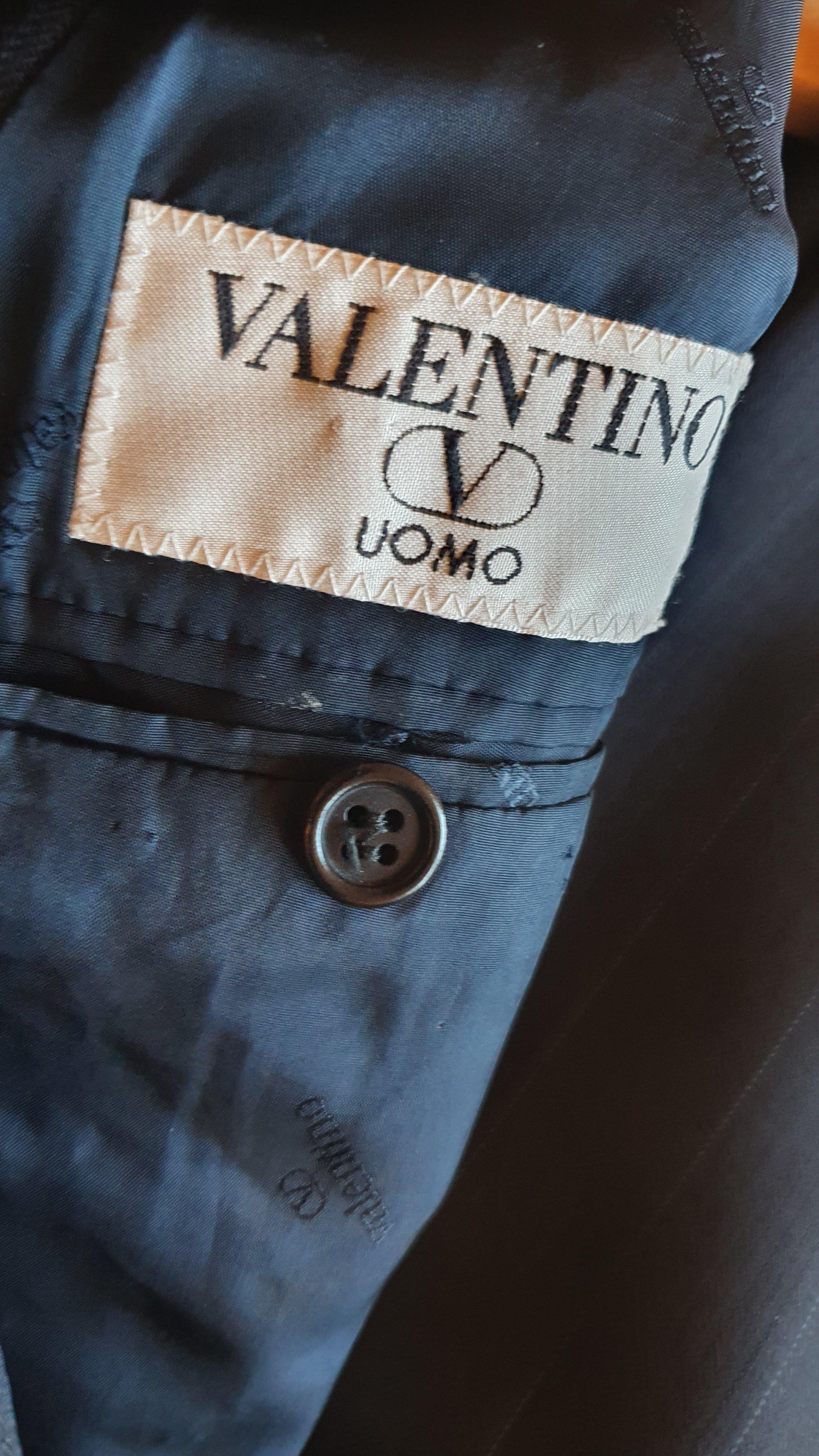 VALENTINO Uomo VIntage Double Breasted Navy Pinstripe Wool Suit-The Freperie
