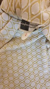 VINTAGE 1970s Green and White Geometric Shift Dress (40)-The Freperie