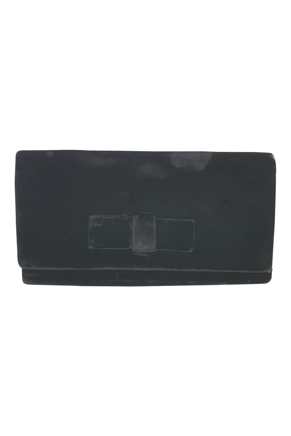 VINTAGE 1980s 1990s Black Velvet Fabric Bow Front Envelope Clutch (S)-The Freperie